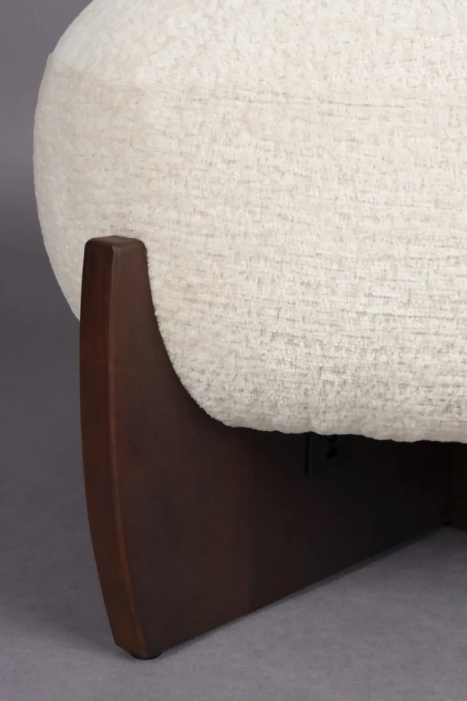 Pallar|Bänkar|Dutchbone Fotpall 'Emilius' - Beige