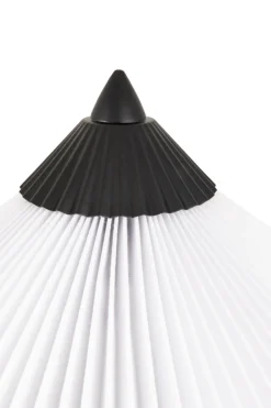 Vardagsrum|Golvlampor|Globen Lighting Golvlampa 'Matisse' - Vit/Svart