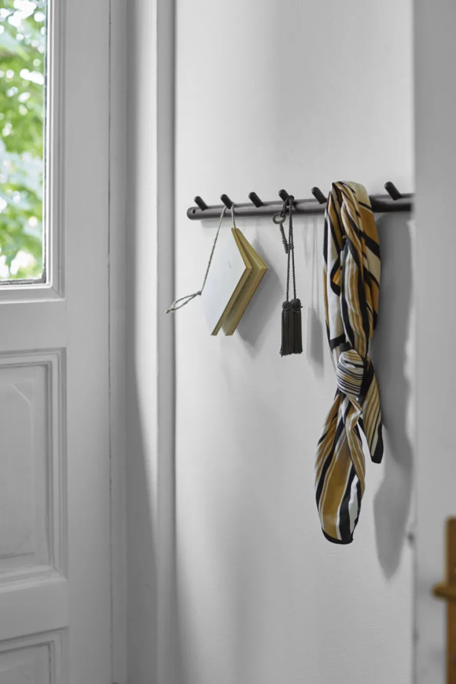 Klädhängare|Hall|Rowico Home Kroklist 'Milford' 80cm - Svart
