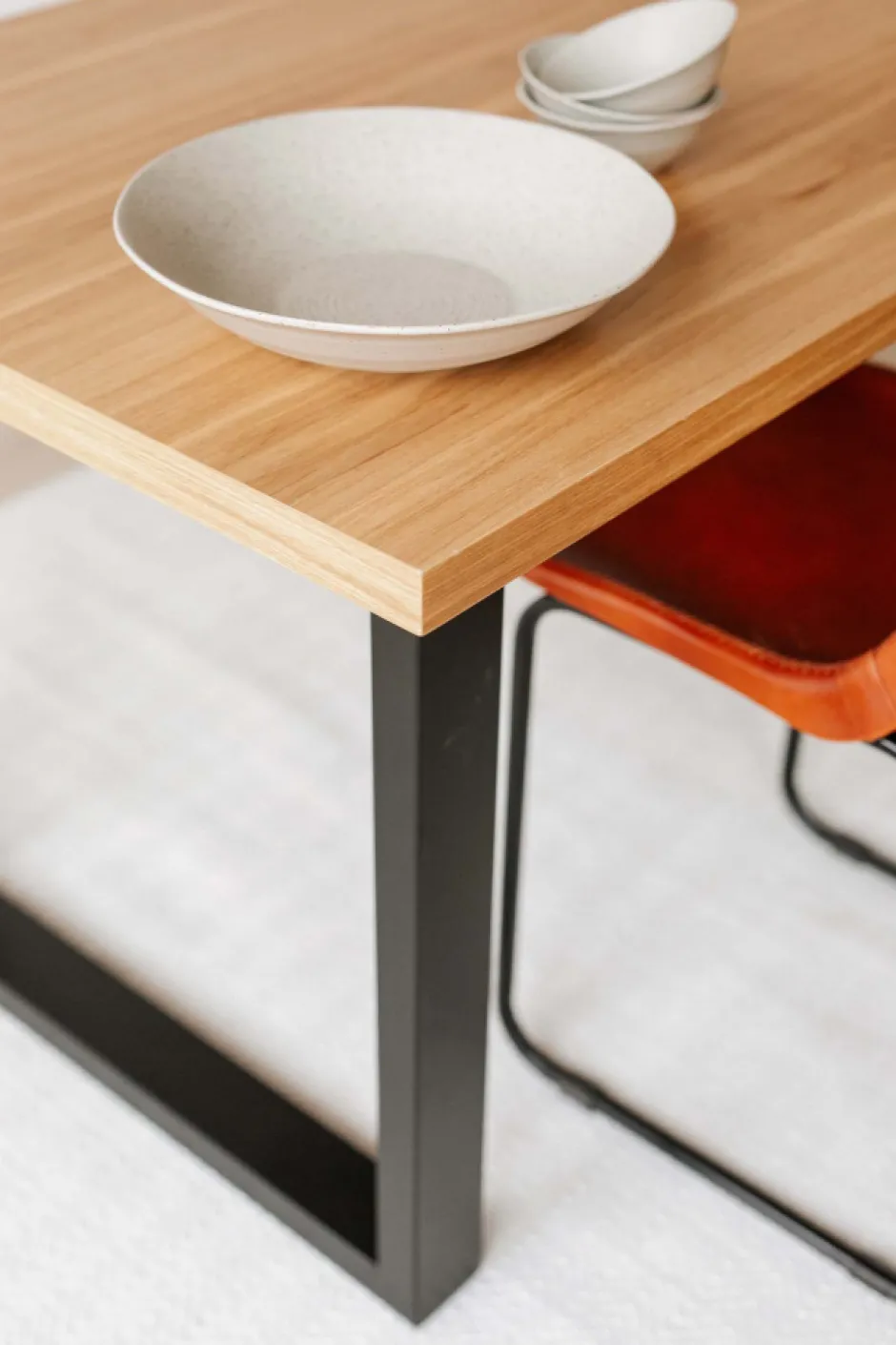 Bord|Matbord|Reforma Matbord 'Radus' 140x85cm - Ek/Svart