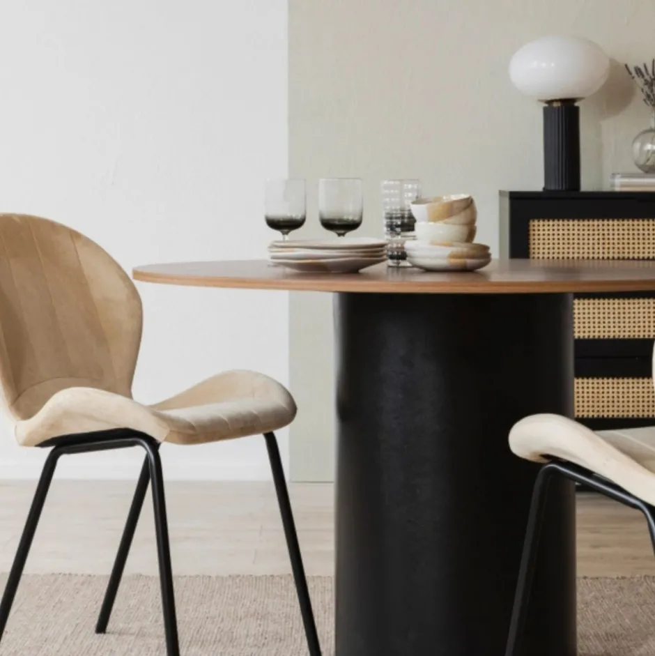 Bord|Runda Matbord|Reforma Matbord 'Rounded' Runt 120cm - Valnöt