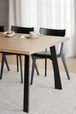 Matbord|Kök|Rowico Home Matbord 'Winnipeg' 200x100cm - Vitpigmenterad/ Svart