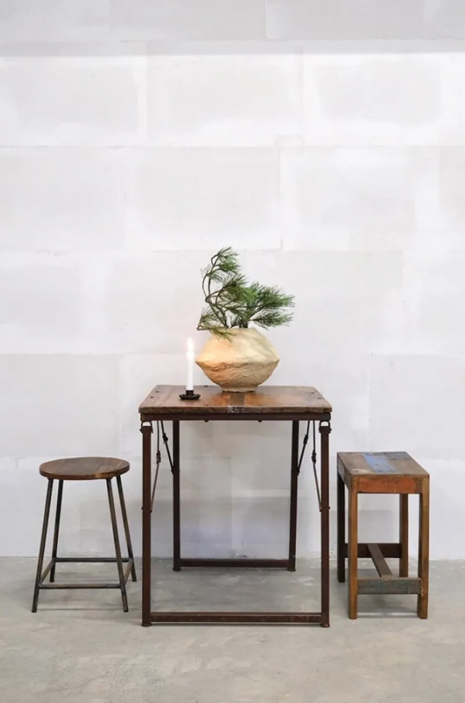 Pallar|Hall|Trademark Living Pall 'Leo' - Järn/trä