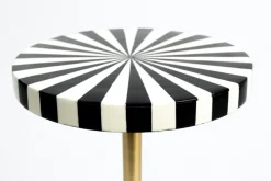Sovrum|Sidobord|Zuiver Sidobord 'Strike Lucky' - Svart/Vit