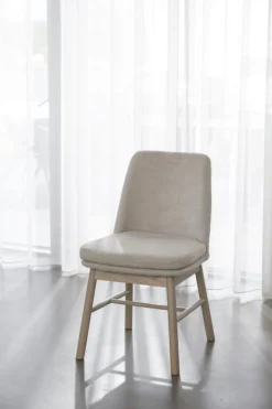 Stolar|Kök|Rowico Home Stol 'Amesbury' - Ljus ek