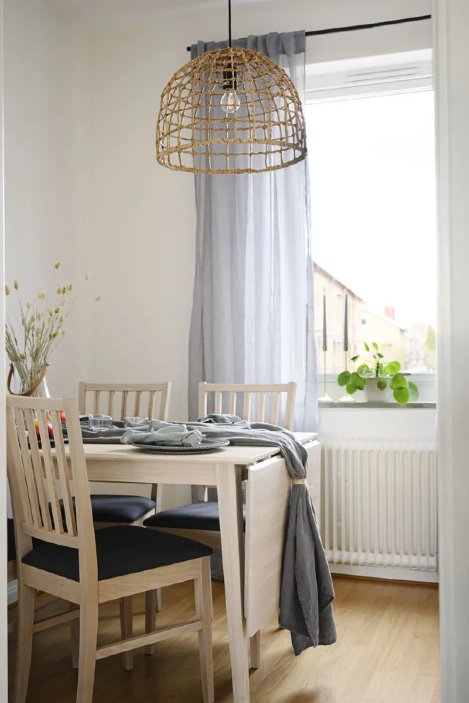 Stolar|Kök|Rowico Home Stol 'Filippa' - Vitpigmenterad/Grå