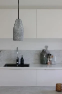 Taklampor|Lampor|Fair Glare Taklampa 'Stone Cylinder' - Cement