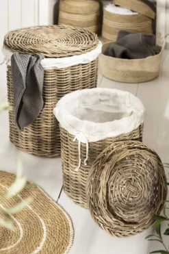 Lådor Vintage|Lådor & Korgar|Ib Laursen Tvättkorg 2-pack 'Rattan' - Natur