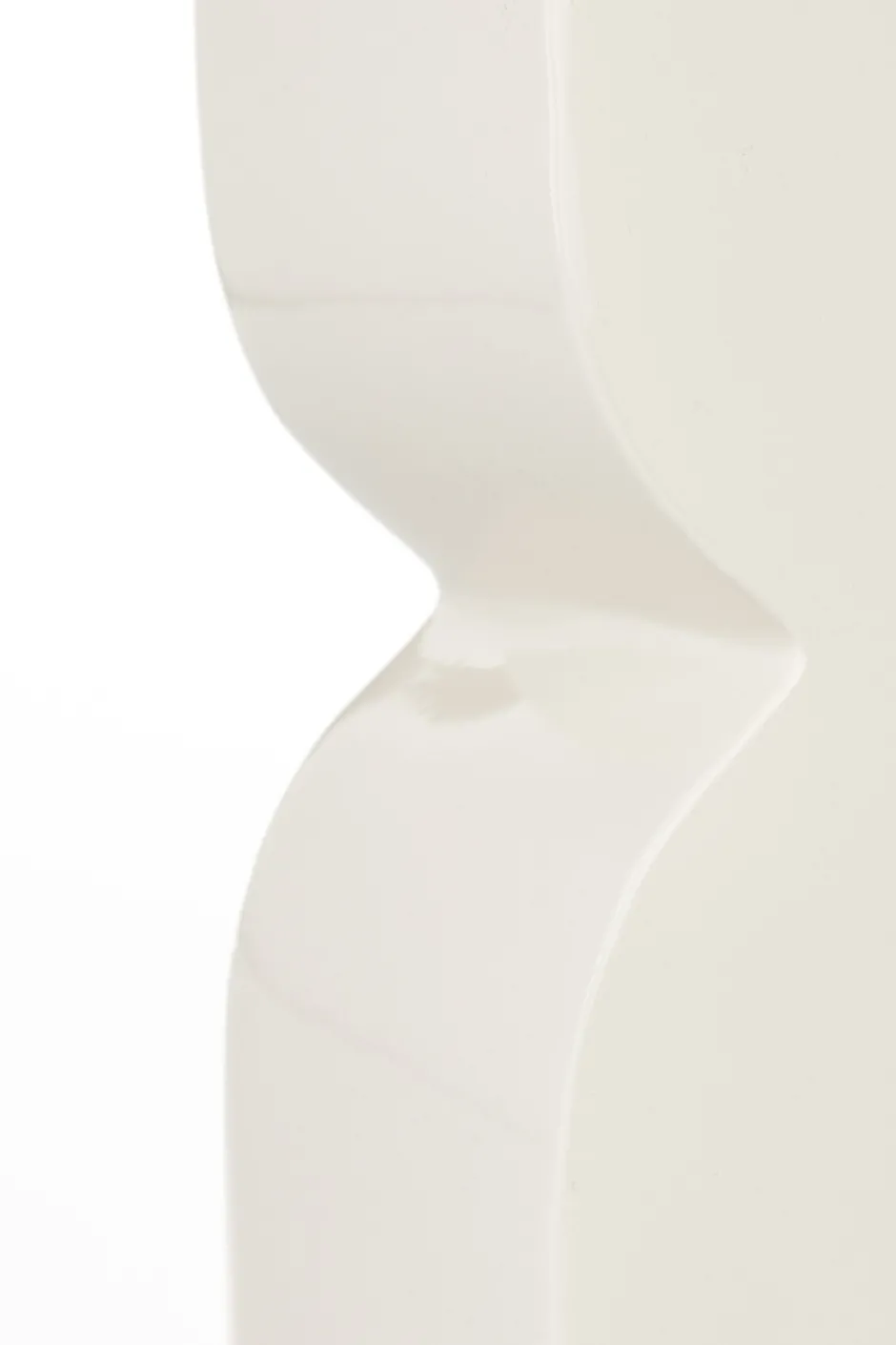 Vaser|Kök|Zuiver Vas Cones S 'Shiny Beige' - Beige